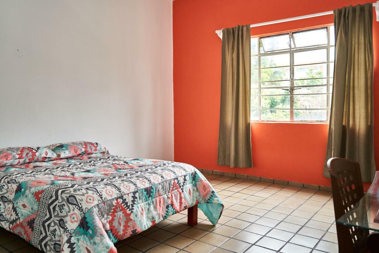 Hostal Americana Guadalajara Dış mekan fotoğraf