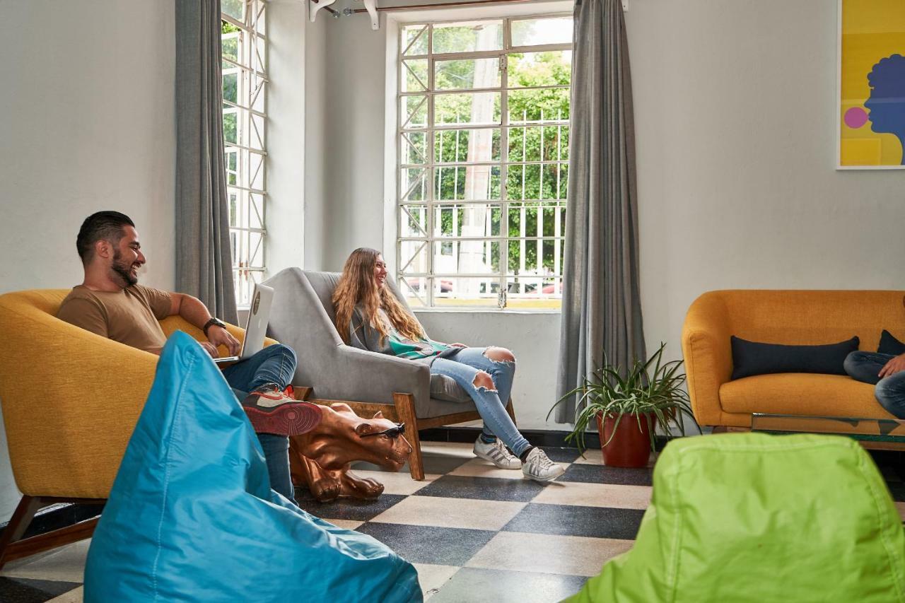 Hostal Americana Guadalajara Dış mekan fotoğraf